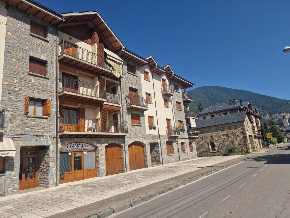 Apartament Valdi-Biescas Zewnętrze zdjęcie
